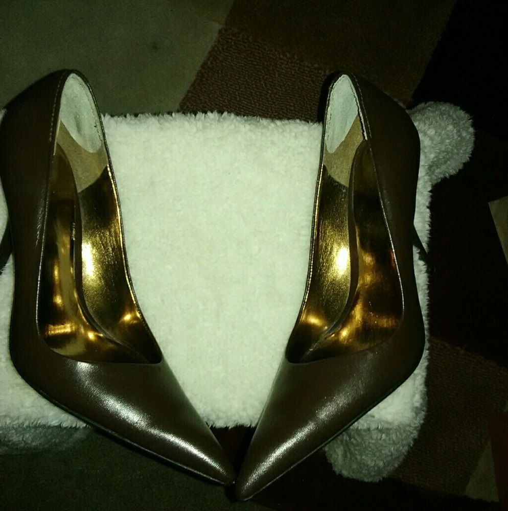 High heels - Picture 2 of 4